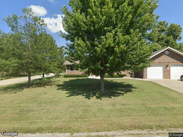 545 e monroe ave, garnett,  KS 66032