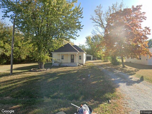 316 n hickory st, garnett,  KS 66032